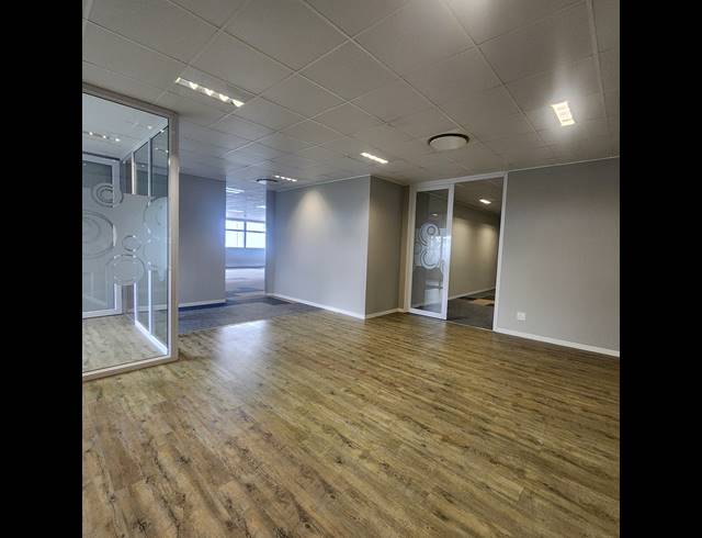 370M² OFFICE TO LET IN UMHLANGA RIDGE